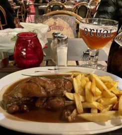 <strong></noscript>Le Bistro</strong>