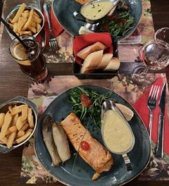 <strong></noscript>Le Bistro</strong>